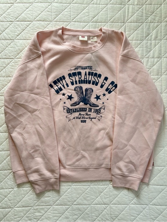 Levi's Tops - Levi’s Women's Western Cowboy Boot Graphic Crewneck Sweatshirt Pink Navy Medium